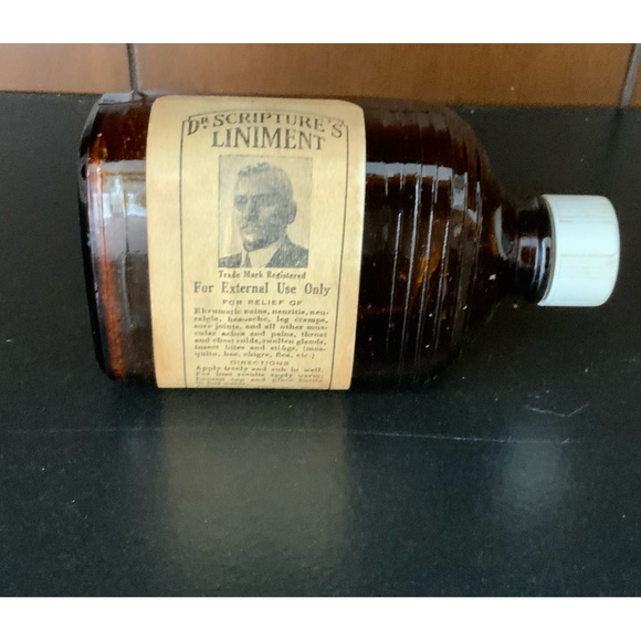 Other - Vintage Dr. I. E. Scripture Co. Amber-colored medicine bottle